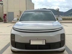 Li Auto L6 Pro - ფოტო 2