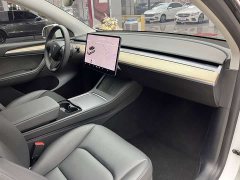 Tesla Model Y Long Range All-Wheel Drive 3D7 - ფოტო 16