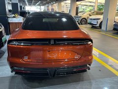 Yangwang U7 EV Edition - ფოტო 8