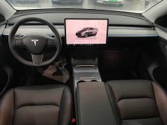 Tesla Model Y Rear-Wheel Drive - ფოტო 5