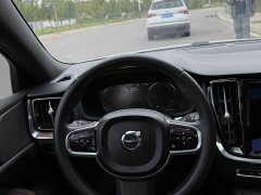 Volvo S60 B4 Intelligent Remote Luxury Edition - ფოტო 8
