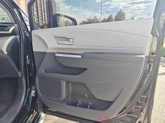 Toyota Gravia 2.5L Hybrid Comfort Edition - ფოტო 13