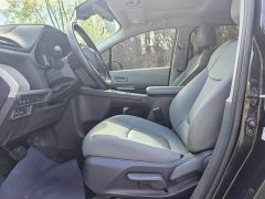 Toyota Gravia 2.5L Hybrid Comfort Edition - ფოტო 7