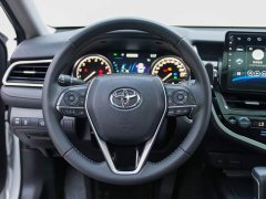 Toyota Camry 2.0G Luxury - ფოტო 11