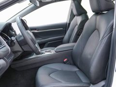 Toyota Camry 2.0G Luxury - ფოტო 6