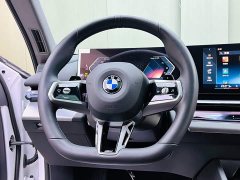 BMW 5 Series 530Li Premier M Sport Package - ფოტო 10