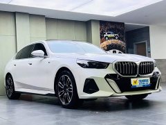 BMW 5 Series 530Li Premier M Sport Package - ფოტო 3
