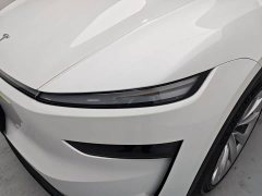 Tesla Model Y Rear-Wheel Drive - ფოტო 15