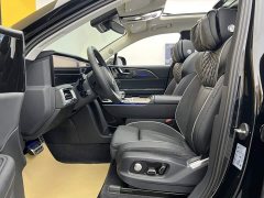 FAW Red Flag E-HS9 690km Range Flagship Edition Six-Seater - ფოტო 13