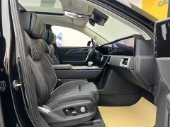 FAW Red Flag E-HS9 690km Range Flagship Edition Six-Seater - ფოტო 14