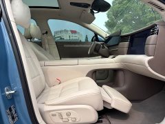 IM Motors Zhiji LS6 Pure Electric Max - ფოტო 6
