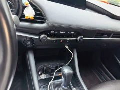 Mazda3 Axela 2.0L Automatic Elegant Edition - ფოტო 9