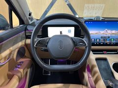 AITO Wenjie M5 Extended Range AWD Ultimate Edition - ფოტო 15