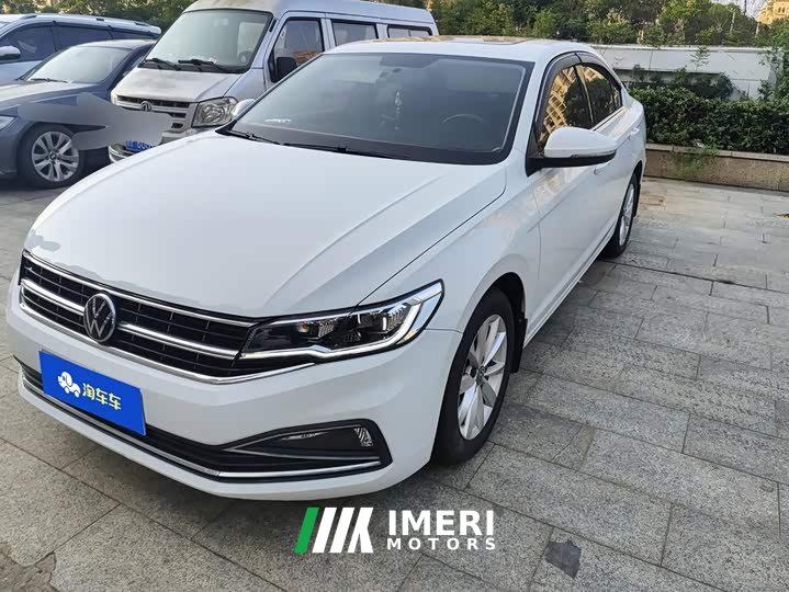 Volkswagen Bora 1.5L Automatic Comfort Smart Connected Edition - автомобиль из Китая
