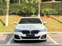 BMW 5 Series 530Li Luxury M Sport Package - ფოტო 2