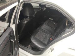 Volkswagen Bora Facelift 1.5L Automatic Fashion Edition National V - ფოტო 11