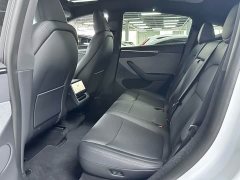 Tesla Model Y Rear-Wheel Drive Edition - photo 5