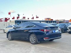 Lexus ES 200 Excellence Edition - photo 5