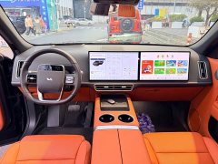 Li Auto L7 Max - ფოტო 4