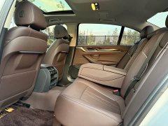 BMW 5 Series 525Li Luxury Package - ფოტო 16