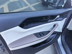 BYD Qin PLUS Glory Edition DM-i 55KM Leading - фото 7