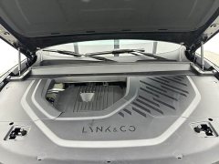 Lynk & Co 900 2.0T Ultra 6-Seater - фото 17