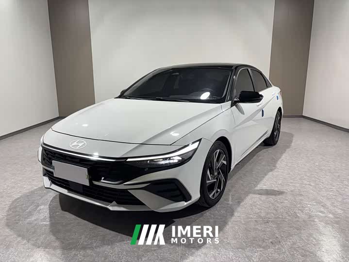 Hyundai Elantra 1.5L CVT Luxury - car from China