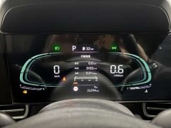 Hyundai Elantra 1.5L CVT Luxury - photo 12
