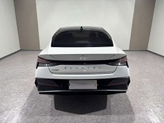Hyundai Elantra 1.5L CVT Luxury - photo 4