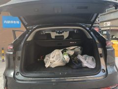 Changan UNI-K 2.0T All-Wheel Drive Premium - фото 4