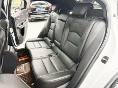 Cadillac XT4 28T FWD Luxury - photo 13