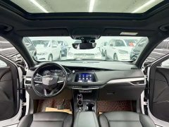 Cadillac XT4 28T FWD Luxury - photo 9