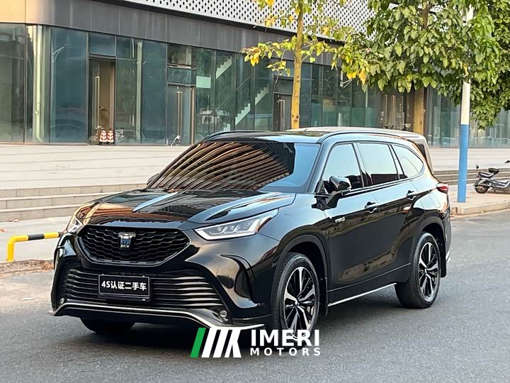 Toyota Crown Land Cruiser 2.5L HEV FWD Luxury Edition - ავტომობილი ჩინეთიდან