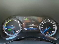 Toyota Crown Land Cruiser 2.5L HEV FWD Luxury Edition - ფოტო 19
