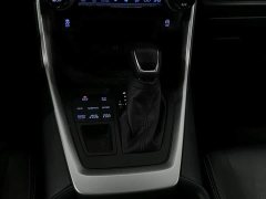 Toyota Venza 2.0L CVT AWD Luxury - ფოტო 13
