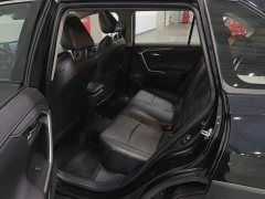 Toyota Venza 2.0L CVT AWD Luxury - ფოტო 15