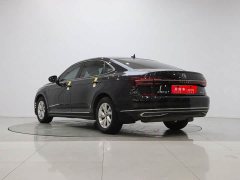 Volkswagen Passat 280TSI Business Edition - фото 6