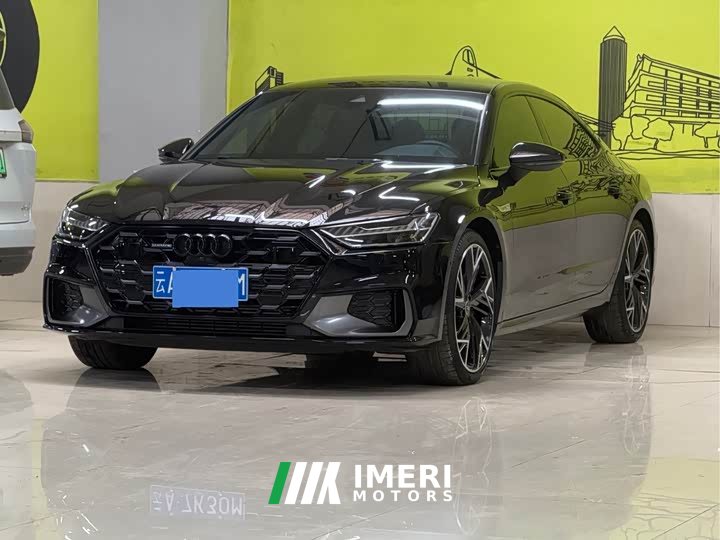 Audi A7L 55 TFSI quattro Black Warrior Edition - автомобиль из Китая