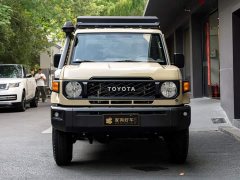 Toyota Land Cruiser (Imported) LC79 4.0L Automatic - photo 2
