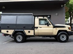 Toyota Land Cruiser (Imported) LC79 4.0L Automatic - photo 3