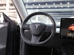 Tesla Model Y Long Range All-Wheel Drive - photo 11