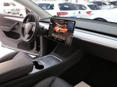 Tesla Model Y Long Range All-Wheel Drive - photo 13