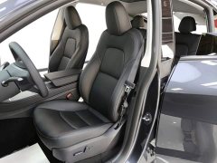 Tesla Model Y Long Range All-Wheel Drive - photo 7