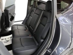 Tesla Model Y Long Range All-Wheel Drive - photo 8