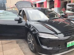Luxeed Zhiji R7 Pure Electric 802km Max - ფოტო 2
