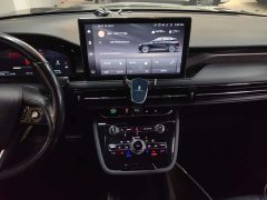 Lincoln Explorer 2.0T Two-Wheel Drive Premium - photo 13