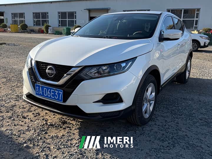 Nissan Qashqai Classic 2.0L CVT XV Comfort Edition - car from China