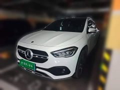Mercedes-Benz GLA 220 - ფოტო 1