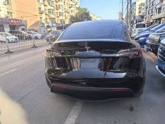 Tesla Model Y Standard Range RWD - photo 5