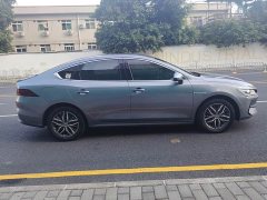 BYD Qin PLUS Glory Edition EV 510KM Leading - ფოტო 8